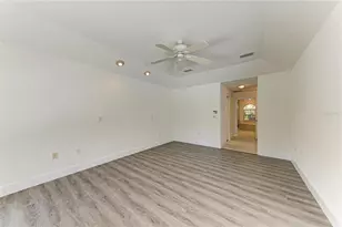 11218 Rivers Bluff Cir, Lakewood Ranch, FL 34202 - Photo 27