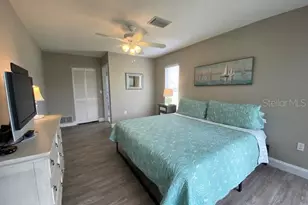 6914 20th Ave W, Bradenton, FL 34209 - Photo 9