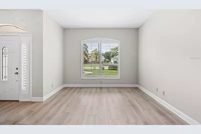 4042 Westbourne Circle, Sarasota, FL 34238 - Photo 9