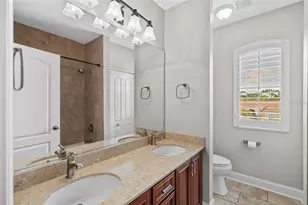 4042 Westbourne Cir, Sarasota, FL 34238 - Photo 37