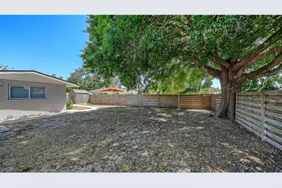 2614 Croton Avenue, Sarasota, FL 34239 - Photo 35
