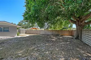 2614 Croton Ave, Sarasota, FL 34239 - Photo 35