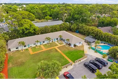 4001 Groveland Avenue, Sarasota, FL 34231 - Photo 49
