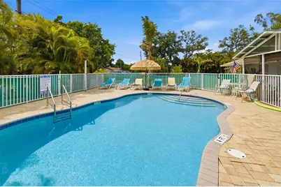 4001 Groveland Avenue, Sarasota, FL 34231 - Photo 49