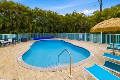 4001 Groveland Avenue, Sarasota, FL 34231 - Photo 47