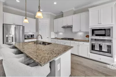 2905 Starwood Court, Lakewood Ranch, FL 34211 - Photo 9