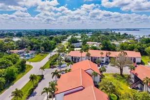 1654 Stickney Point Rd, Sarasota, FL 34231 - Photo 35
