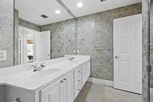 5967 Benevento Dr, Sarasota, FL 34238 - Photo 21