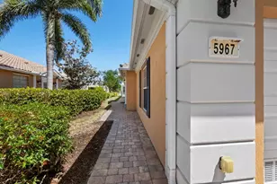 5967 Benevento Dr, Sarasota, FL 34238 - Photo 3