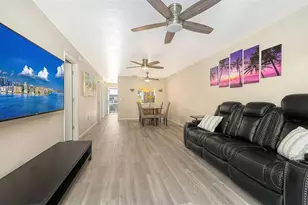 6921 Holmes Blvd, Holmes Beach, FL 34217 - Photo 7