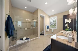 229 Sapphire Lake Dr, Bradenton, FL 34209 - Photo 19