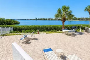 1624 Stickney Point Rd, Sarasota, FL 34231 - Photo 45