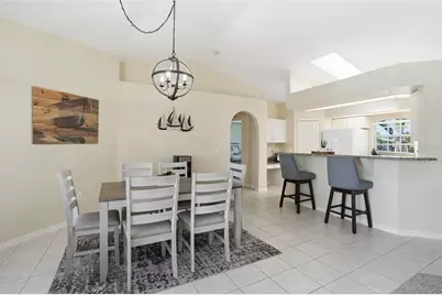 4925 Sorrento Court, Cape Coral, FL 33904 - Photo 11