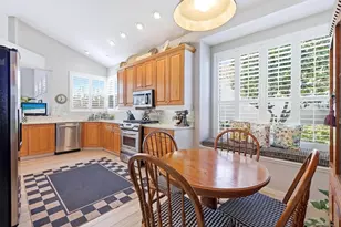 8025 Hampton Ct, University Park, FL 34201 - Photo 13