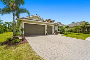 617 Mistiflower Cir, Nokomis, FL 34275 - Photo 17
