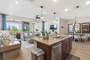 395 Aruba Cir, Bradenton, FL 34209 - Photo 7