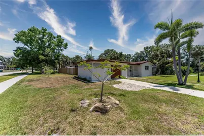 138 Pearl Avenue, Sarasota, FL 34243 - Photo 25