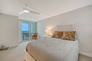 2425 Gulf Of Mexico Dr, Longboat Key, FL 34228 - Photo 13