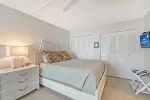 2425 Gulf Of Mexico Dr, Longboat Key, FL 34228 - Photo 15
