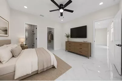 103 Diplomat Parkway E, Cape Coral, FL 33909 - Photo 17