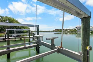 908 Casey Cove Dr, Nokomis, FL 34275 - Photo 13