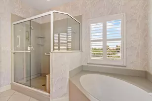 908 Casey Cove Dr, Nokomis, FL 34275 - Photo 37