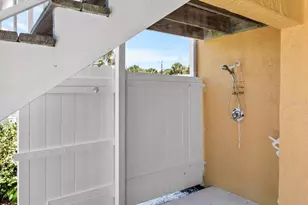 908 Casey Cove Dr, Nokomis, FL 34275 - Photo 11