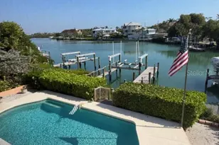 908 Casey Cove Dr, Nokomis, FL 34275 - Photo 3