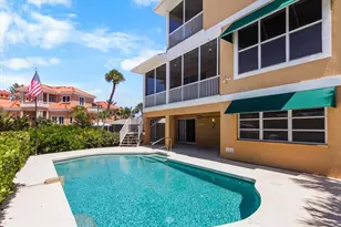 908 Casey Cove Dr, Nokomis, FL 34275 - Photo 9