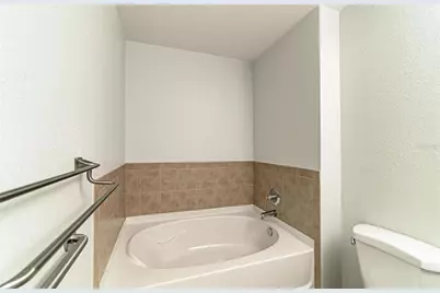1064 N Tamiami Trail #1304, Sarasota, FL 34236 - Photo 19
