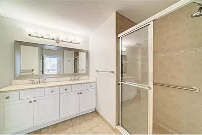 1064 N Tamiami Trail #1304, Sarasota, FL 34236 - Photo 15