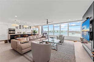 226 Golden Gate Point, Sarasota, FL 34236 - Photo 9