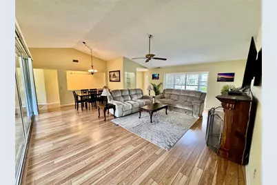 3610 Garden Lakes Ivy, Bradenton, FL 34203 - Photo 5
