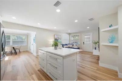 2205 Floyd Street, Sarasota, FL 34239 - Photo 11