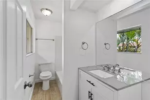 1125 Longfellow Way, Sarasota, FL 34243 - Photo 27