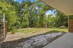 1125 Longfellow Way, Sarasota, FL 34243 - Photo 33
