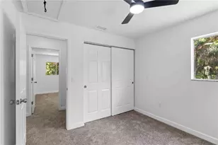 1125 Longfellow Way, Sarasota, FL 34243 - Photo 29