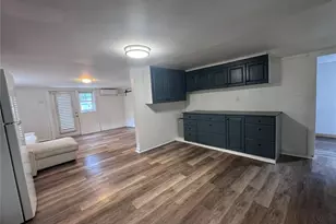 3520 19th St E, Bradenton, FL 34208 - Photo 9