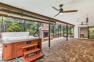 4587 Friar Tuck Ln, Sarasota, FL 34232 - Photo 21