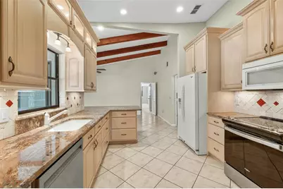 4587 Friar Tuck Lane, Sarasota, FL 34232 - Photo 11