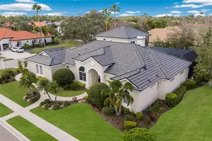 8009 Royal Birkdale Cir, Lakewood Ranch, FL 34202 - Photo 3