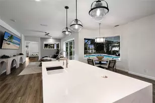 8009 Royal Birkdale Cir, Lakewood Ranch, FL 34202 - Photo 25