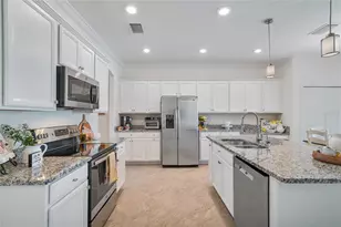 517 Mimosa Ct, Bradenton, FL 34212 - Photo 11