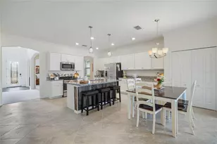 517 Mimosa Ct, Bradenton, FL 34212 - Photo 13