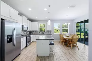 5721 Silverbridge Trl, Bradenton, FL 34211 - Photo 9