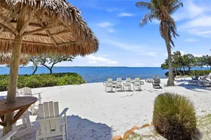 319 Compass Point Dr, Bradenton, FL 34209 - Photo 51