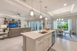 7724 Sandhill Lake Dr, Sarasota, FL 34241 - Photo 15