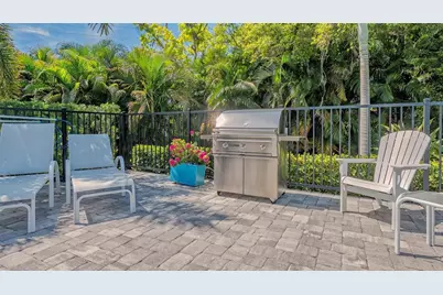 7724 Sandhill Lake Drive, Sarasota, FL 34241 - Photo 53
