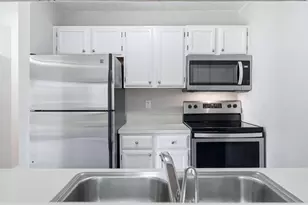 4033 Crockers Lake Blvd, Sarasota, FL 34238 - Photo 11