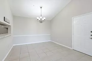 4033 Crockers Lake Blvd, Sarasota, FL 34238 - Photo 9